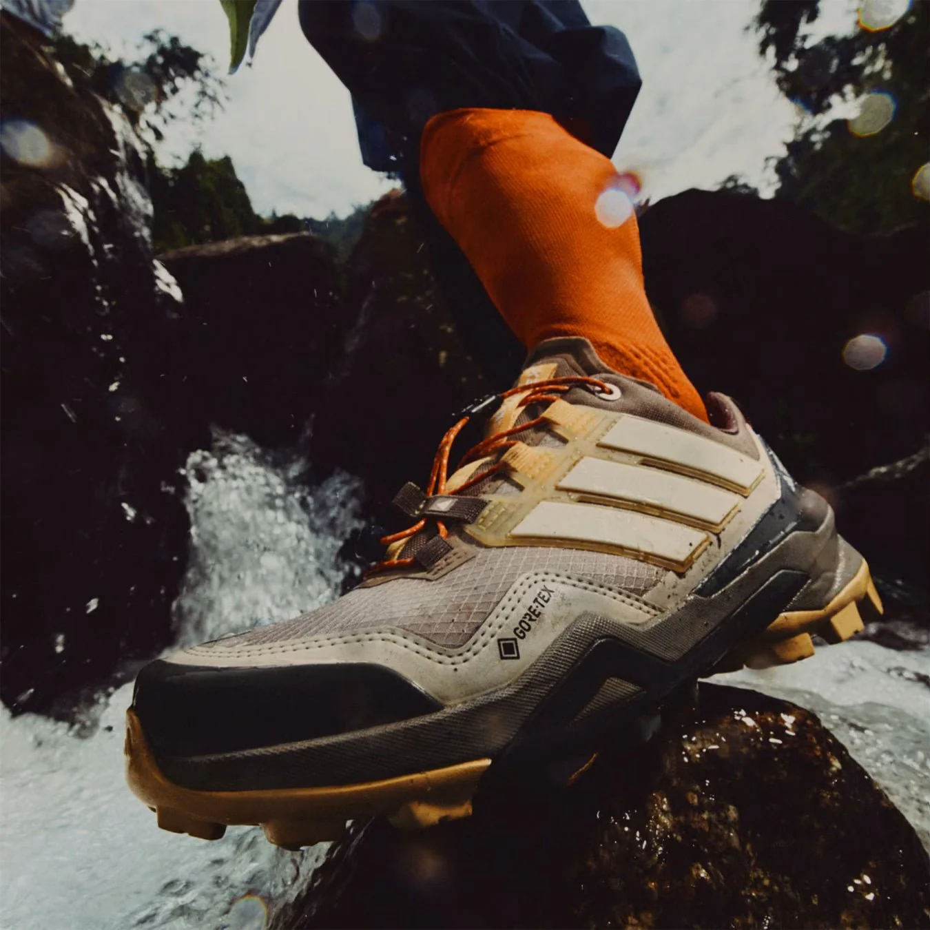 Adidas Terrex Womens Skychaser Gore-Tex Hiking Shoe Wonder Taupe / Off White / Ice Tangerine - Image 10
