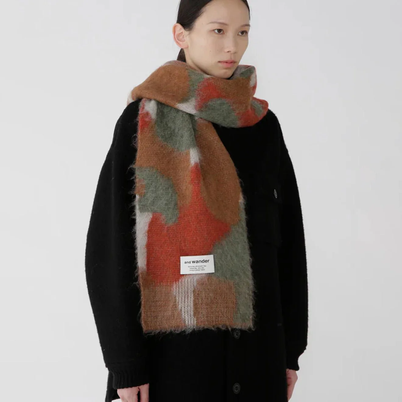 And Wander Mix Color Shaggy Knit Stole Brown Mix - Image 2