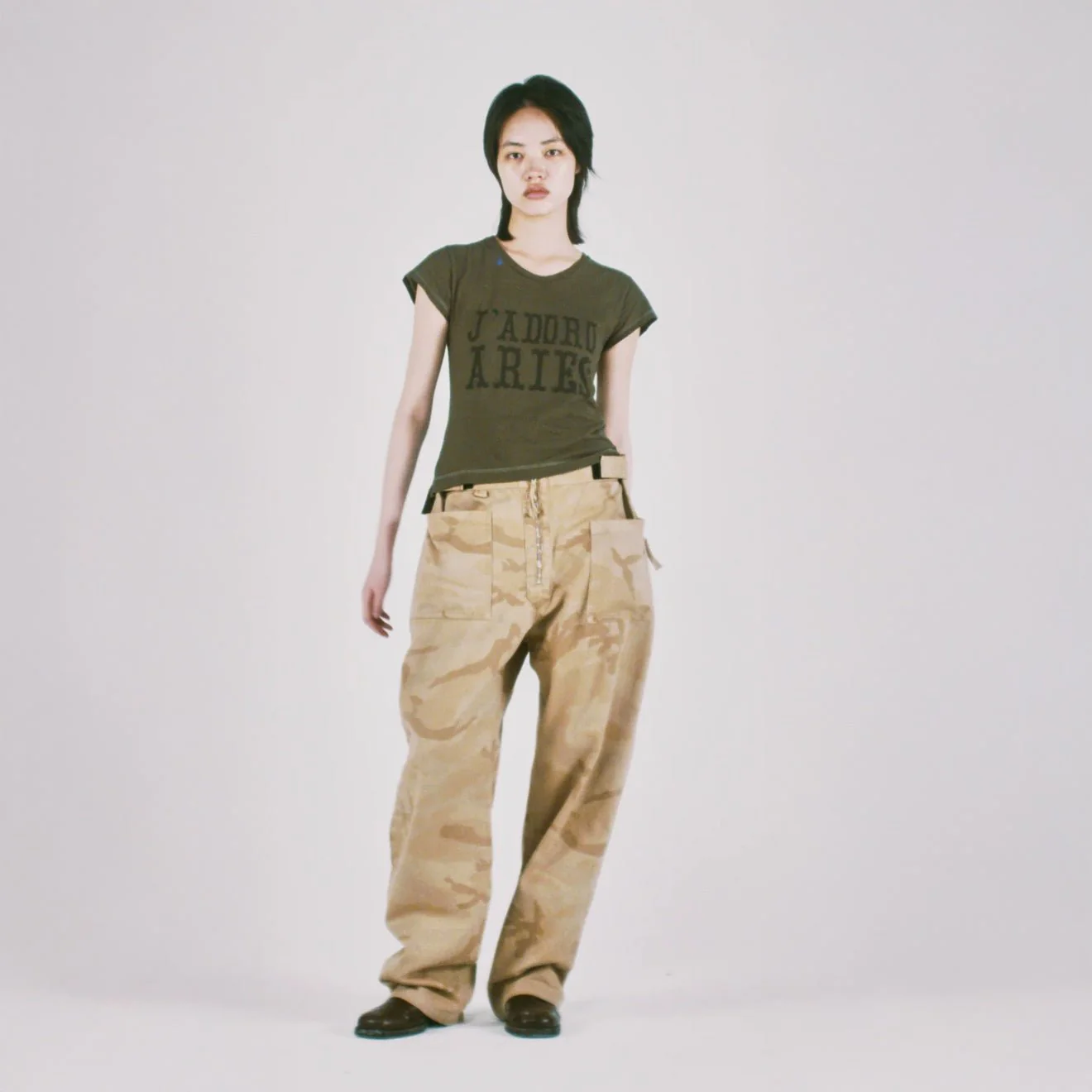Aries Womens J'adoro Western Cap Sleeve Tee Olive - Image 3
