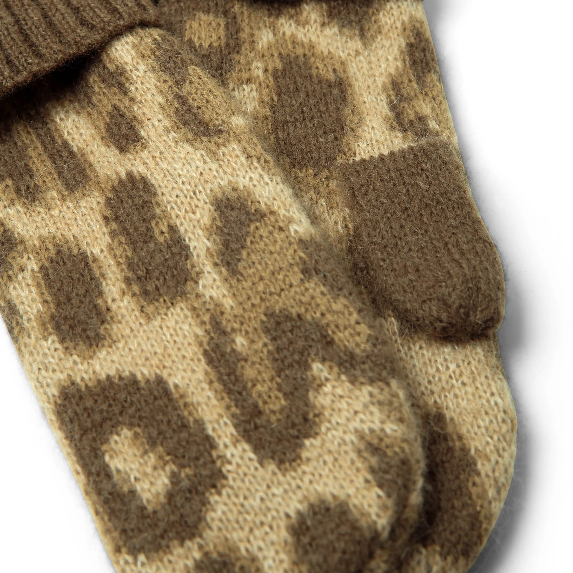 Damson Madder Fluffy Mittens Leopard - Image 2