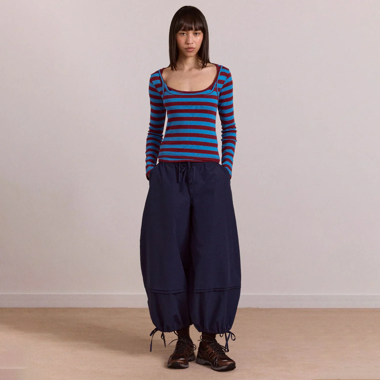 Damson Madder Womens Frida Bloomers Navy - Image 4