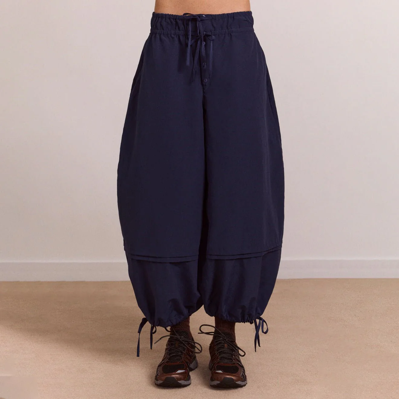 Damson Madder Womens Frida Bloomers Navy - Image 6