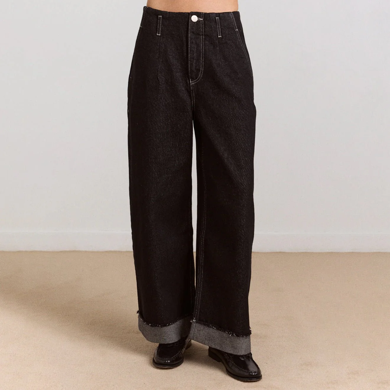 Damson Madder Womens Loose Fit Pascal Jeans Black Wash - Image 4