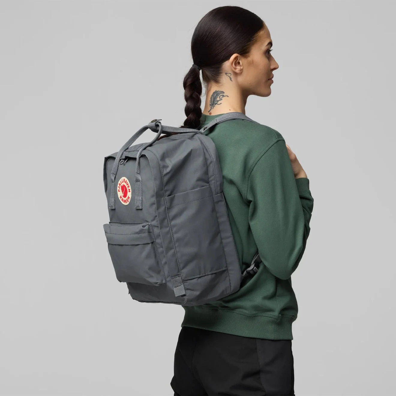 Fjallraven Kanken Laptop 15" Green - Image 4