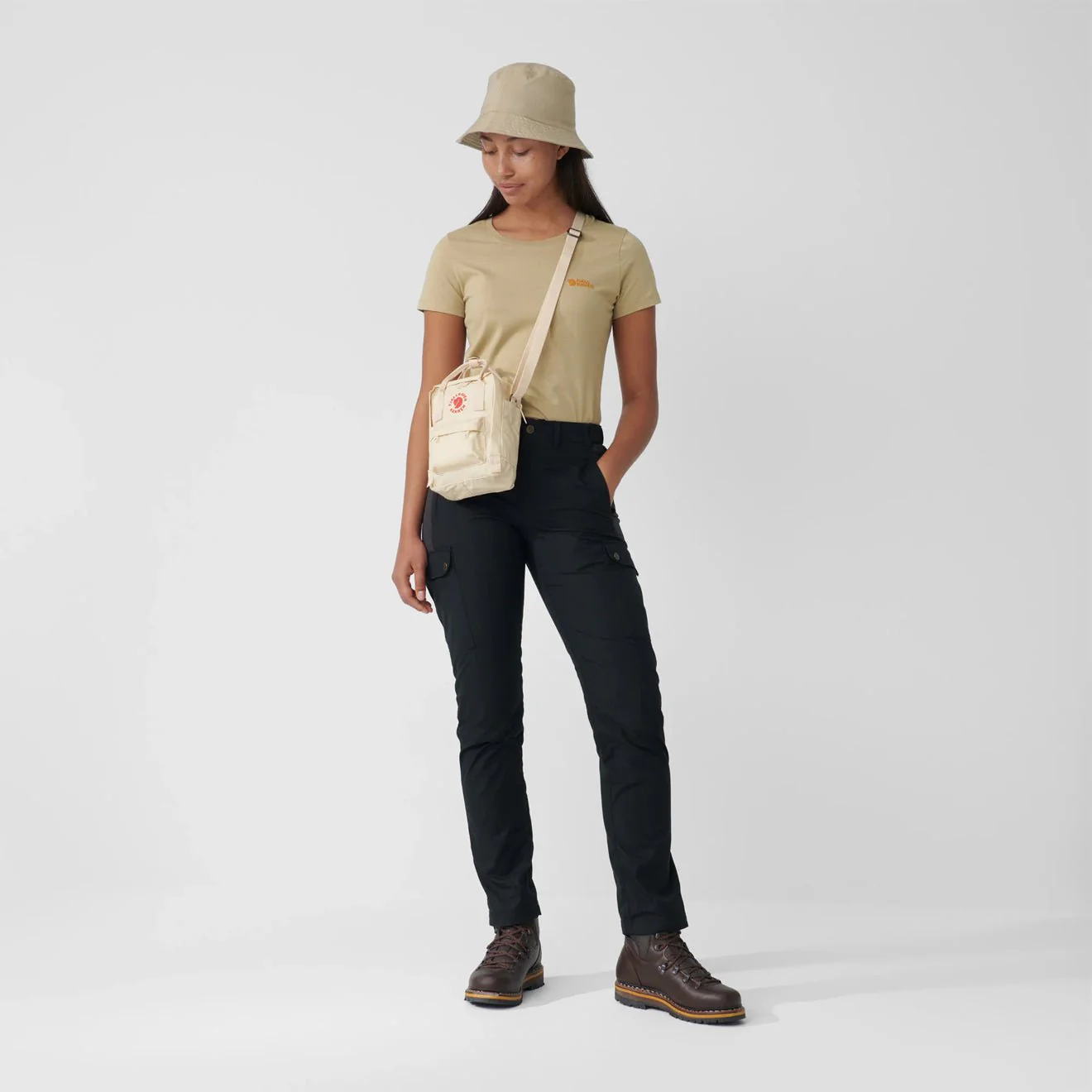 Fjallraven Kanken Sling Cross Body Bag Chalk Rose - Image 4