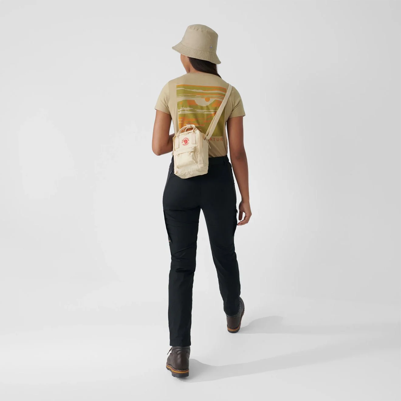 Fjallraven Kanken Sling Cross Body Bag Chalk Rose - Image 5