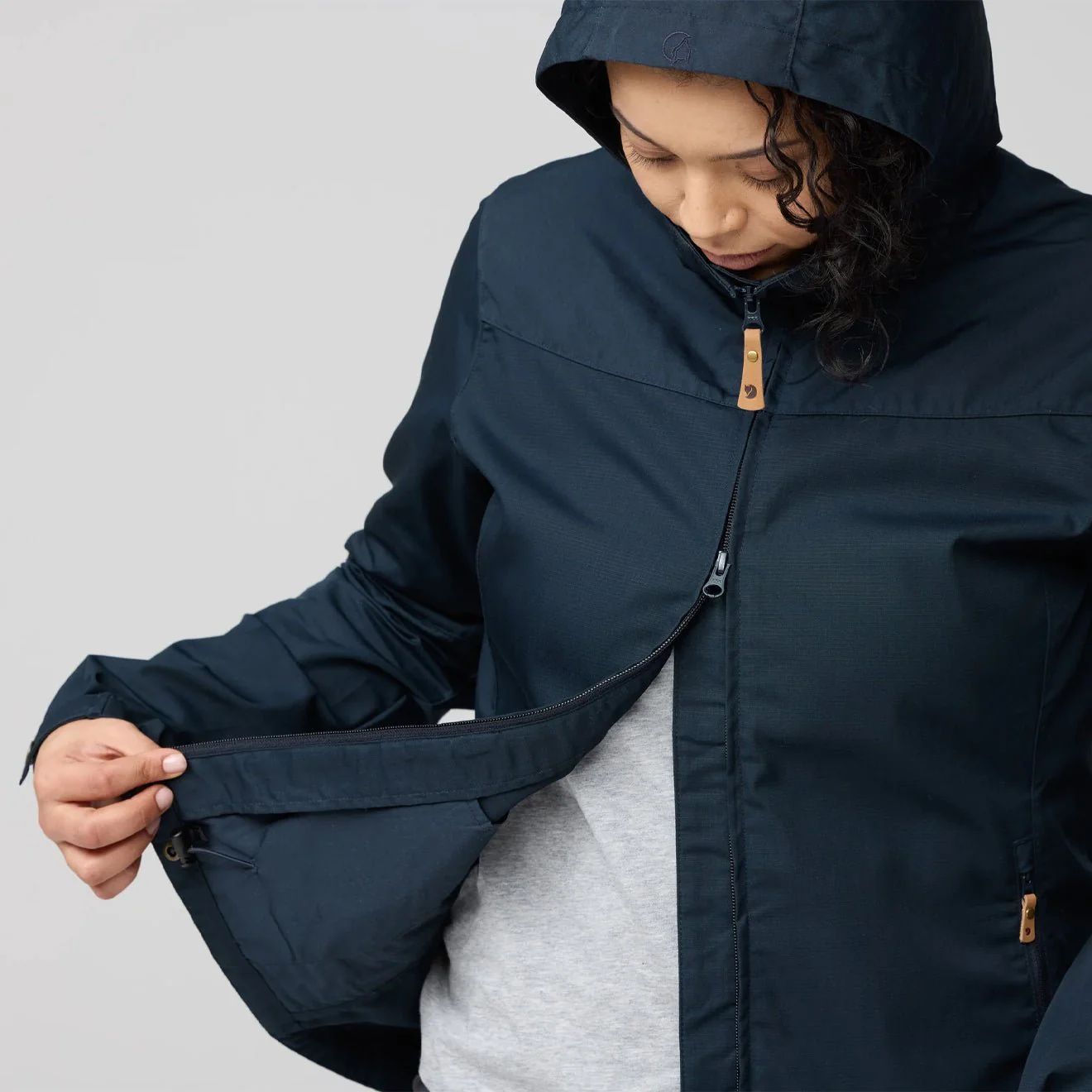 Fjallraven Womens Stina Jacket Fossil - Image 5