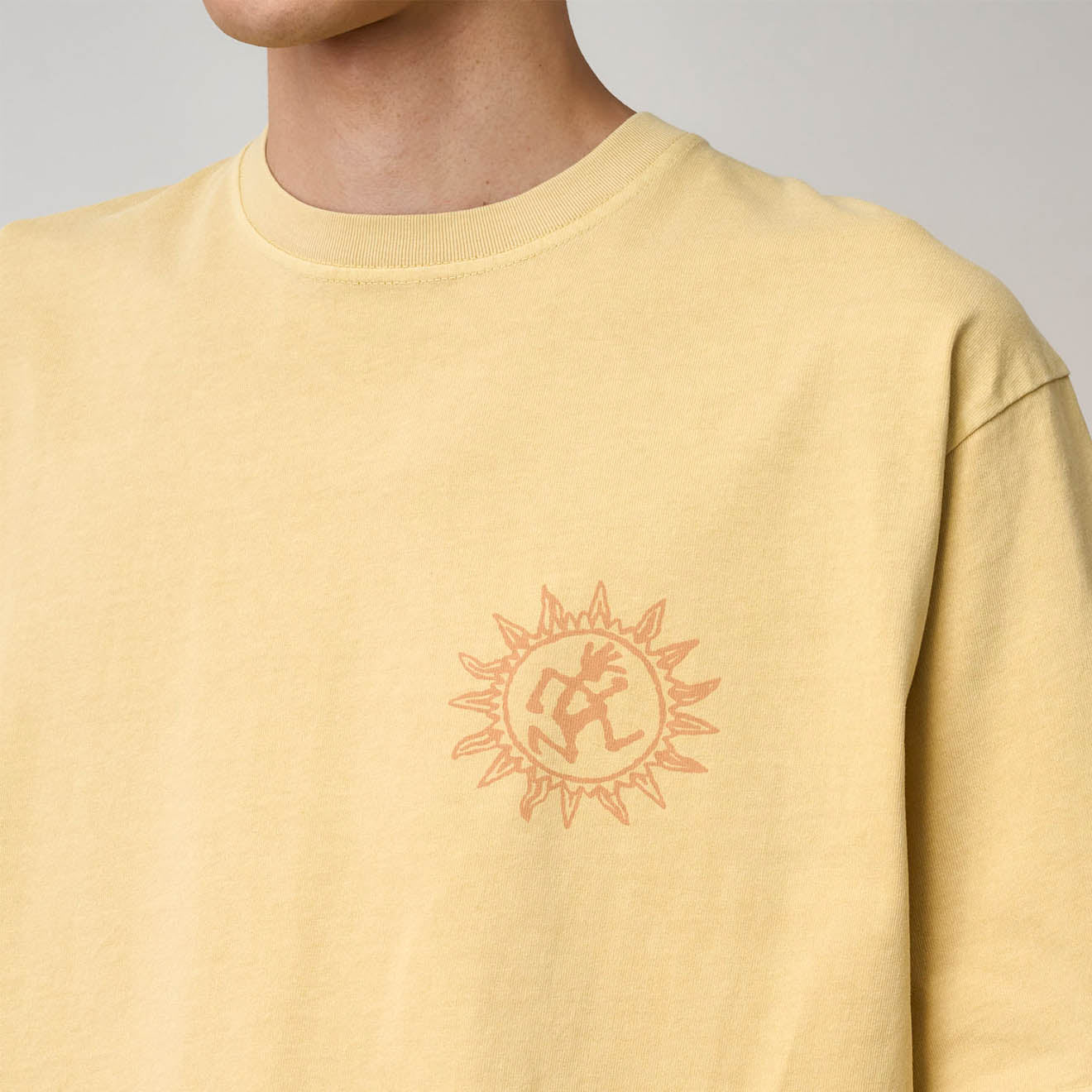 Gramicci Sun Tee Mustard Pigment - Image 4