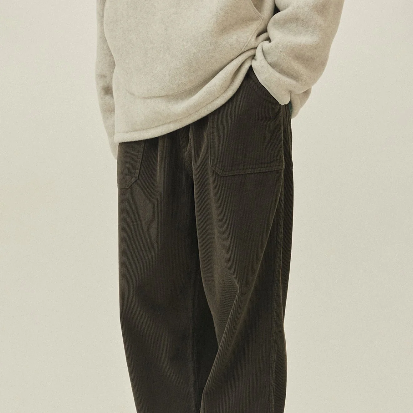 Kappy One Tuck Fatigue Corduroy Pants Charcoal - Image 2