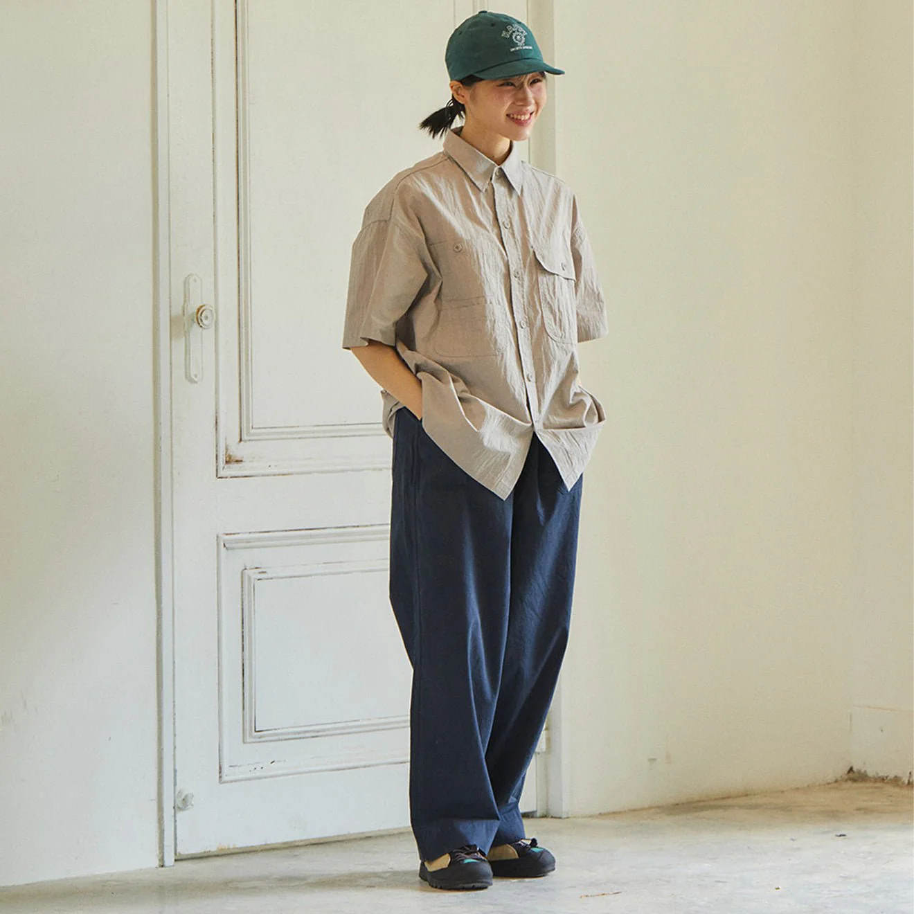Kappy Sunrise Utility Half Shirt Greige - Image 5