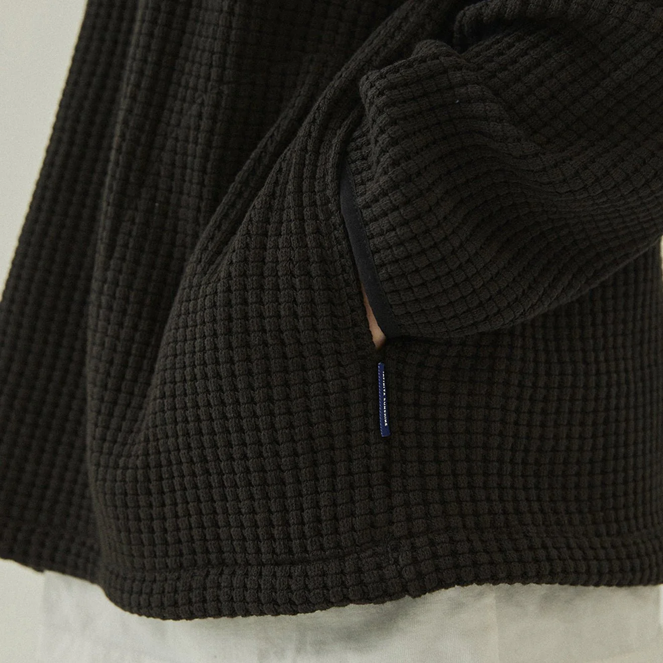 Kappy Waffle Button Hoodie Black - Image 2