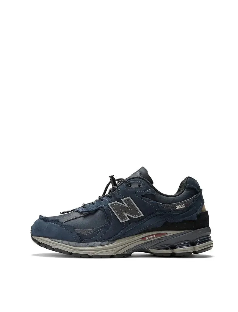 New Balance 2002R Trainers Dark Eclipse / Magnet - Image 2