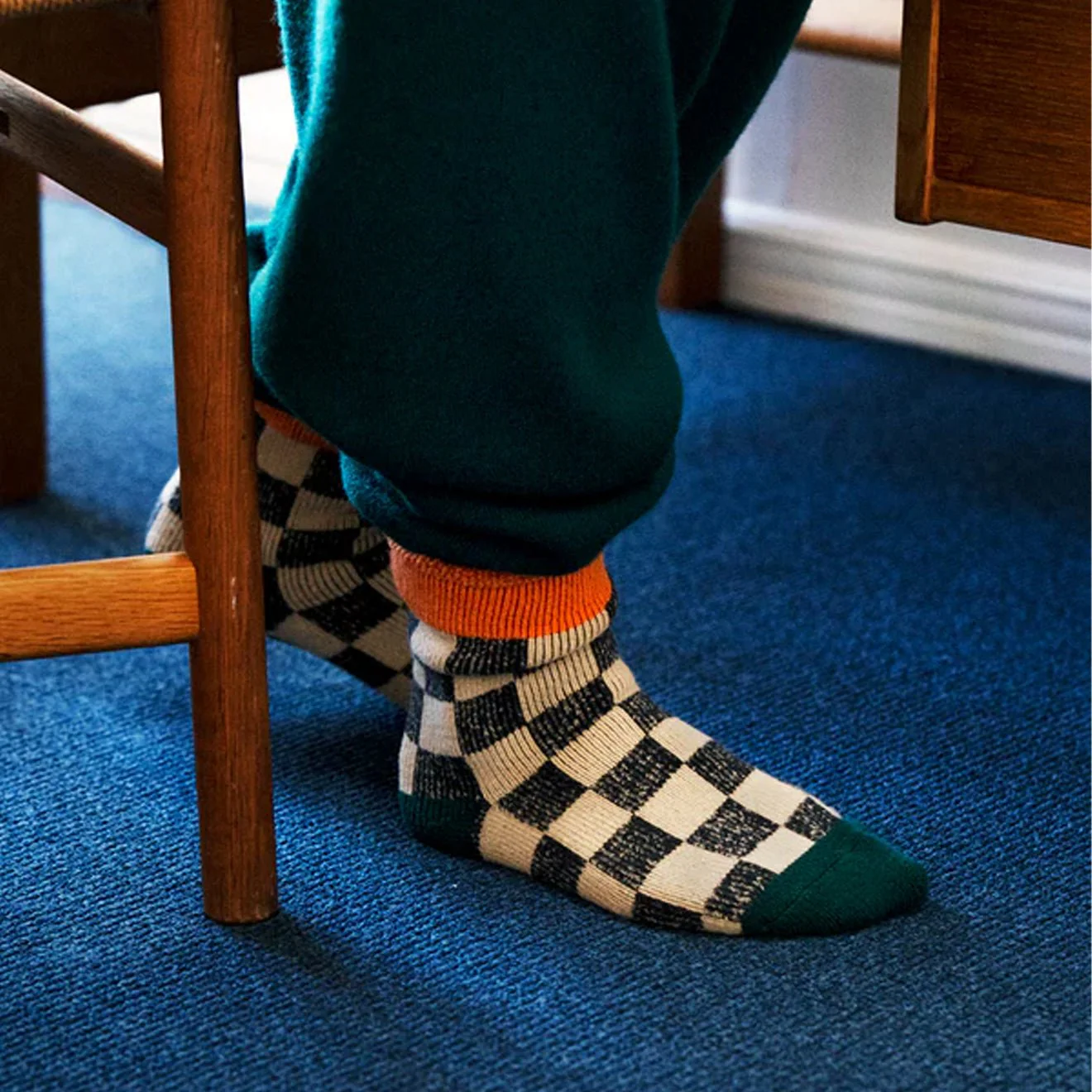 ROTOTO Pile Room Socks Checkerboard Light Orange / Dark Green - Image 2