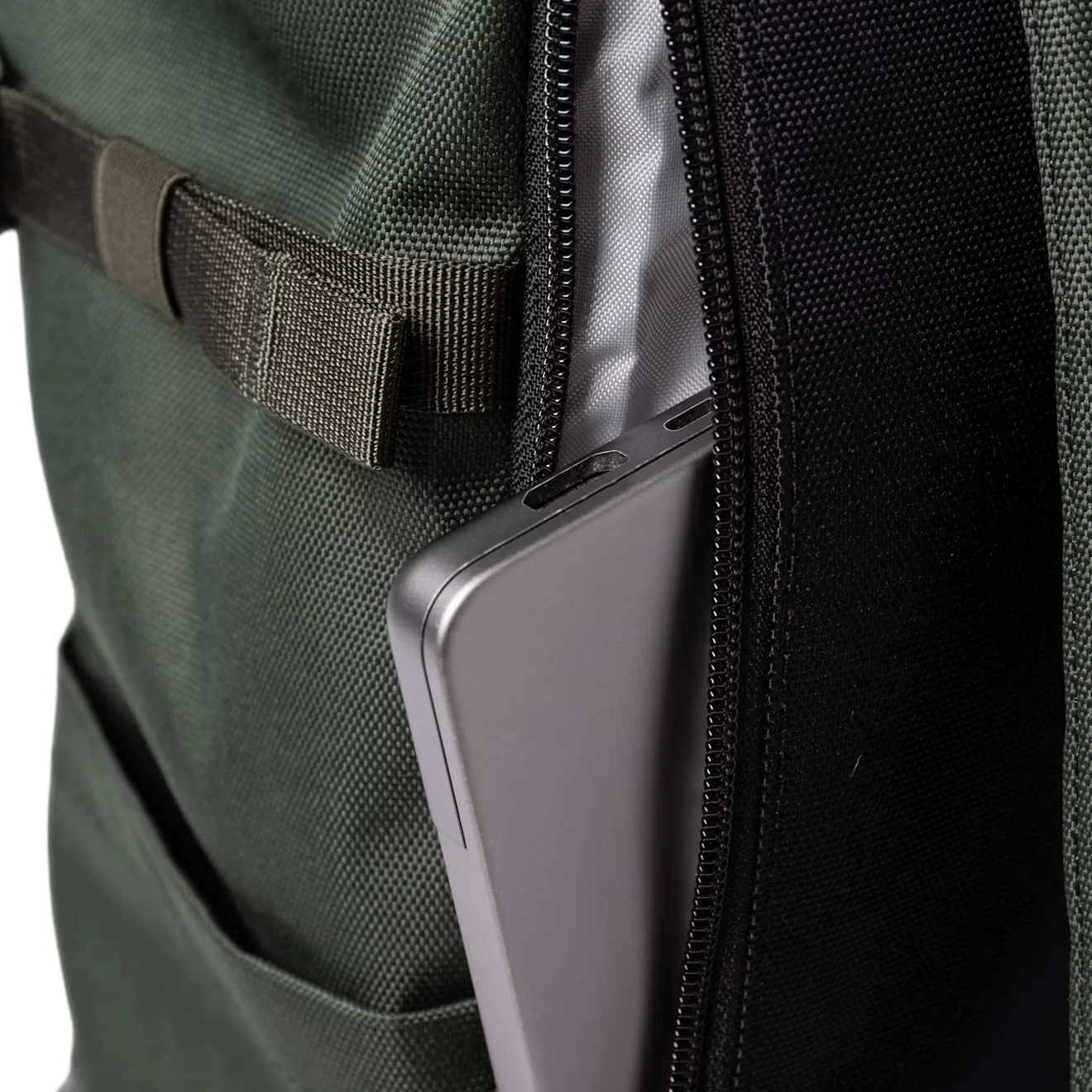 Sandqvist Icon Rolltop Backpack Large Dawn Green - Image 4