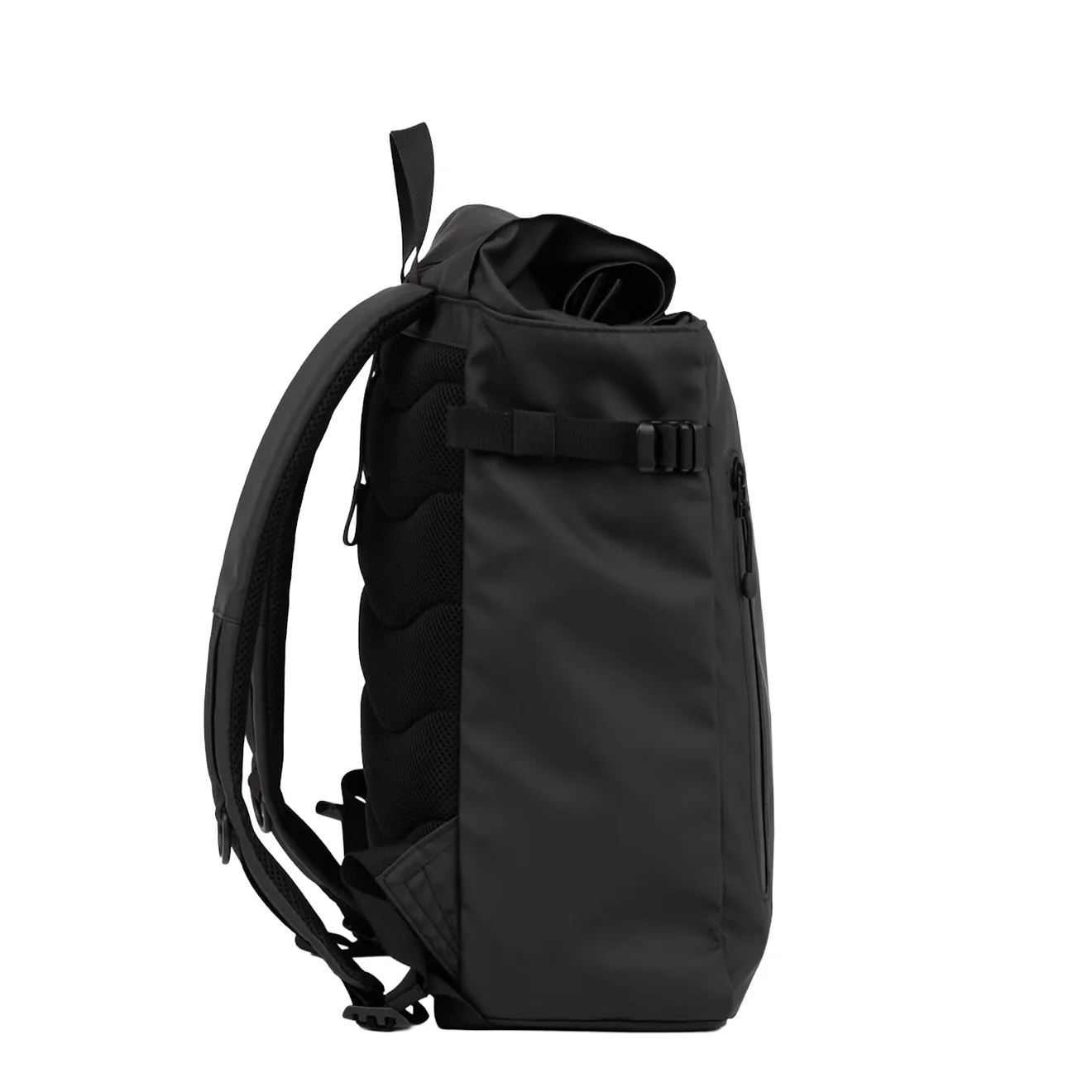 Sandqvist Stream Slim Rolltop Medium Black - Image 3