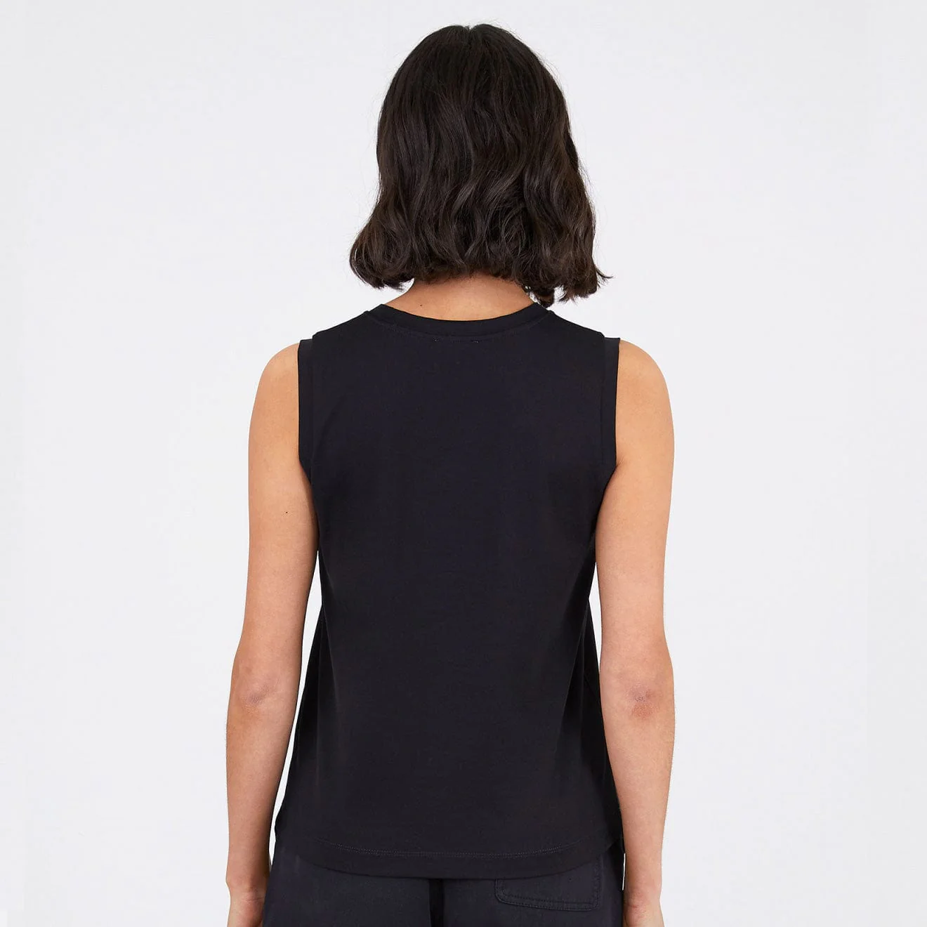 Sunspel Boy Fit Tank T-Shirt Black - Image 2