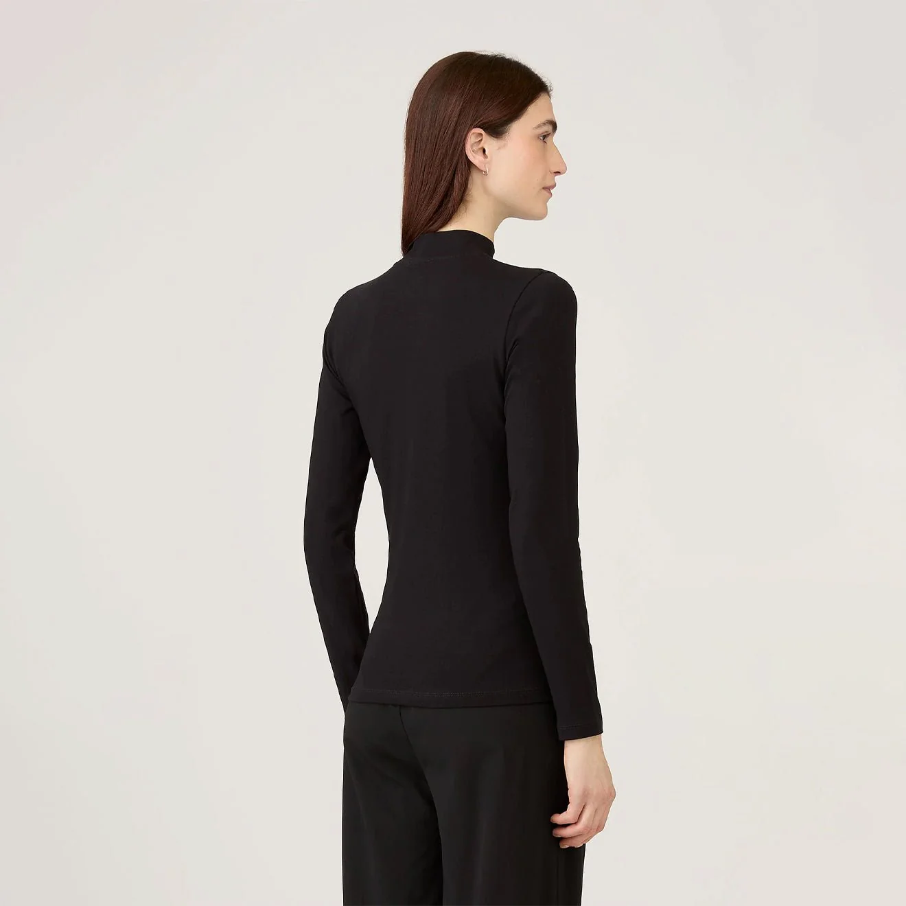 Sunspel Womens Mock Neck L/S Top Black - Image 3