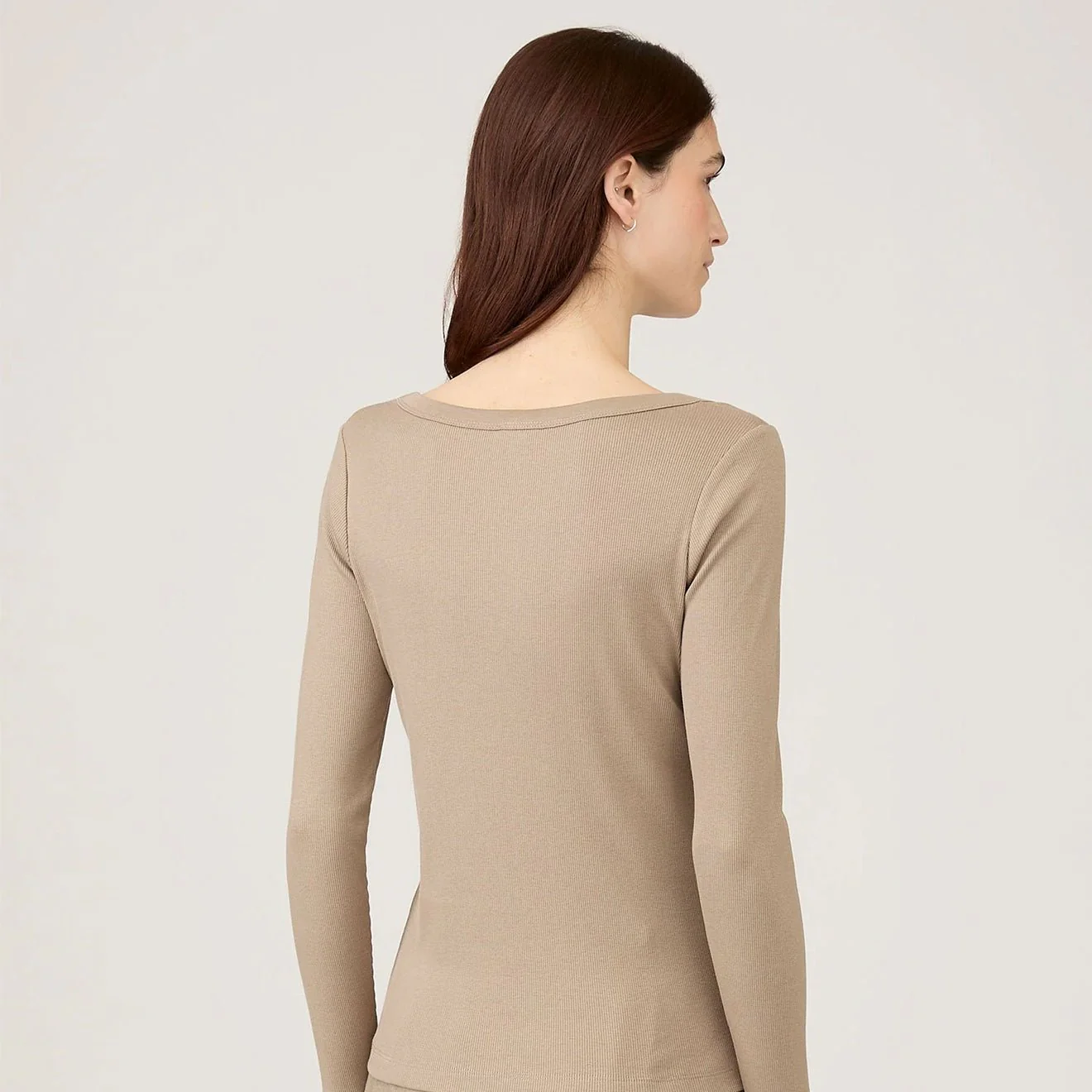 Sunspel Womens Rib L/S Scoop Neck Mink - Image 3