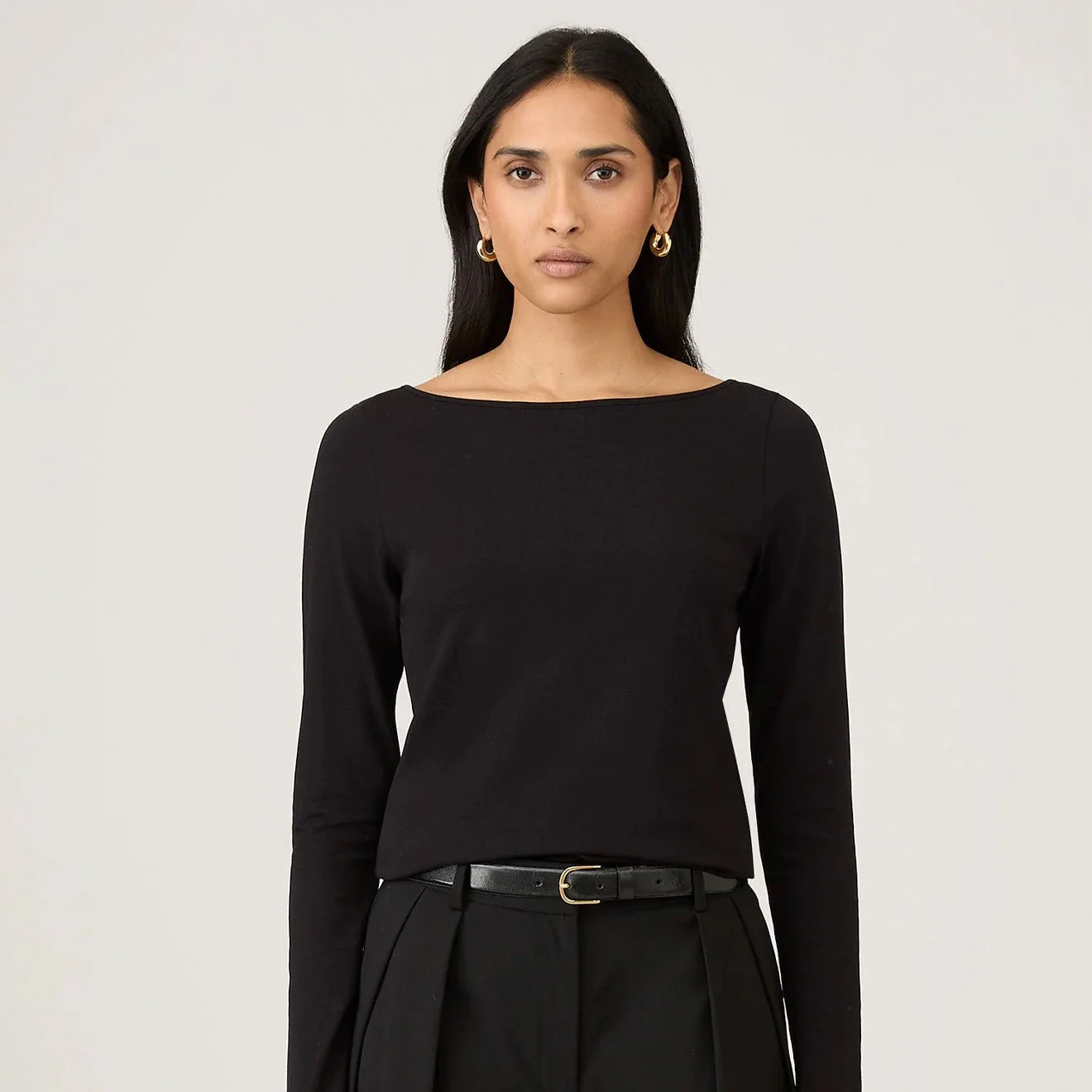Sunspel Womens Slash Neck L/S Top Black - Image 2