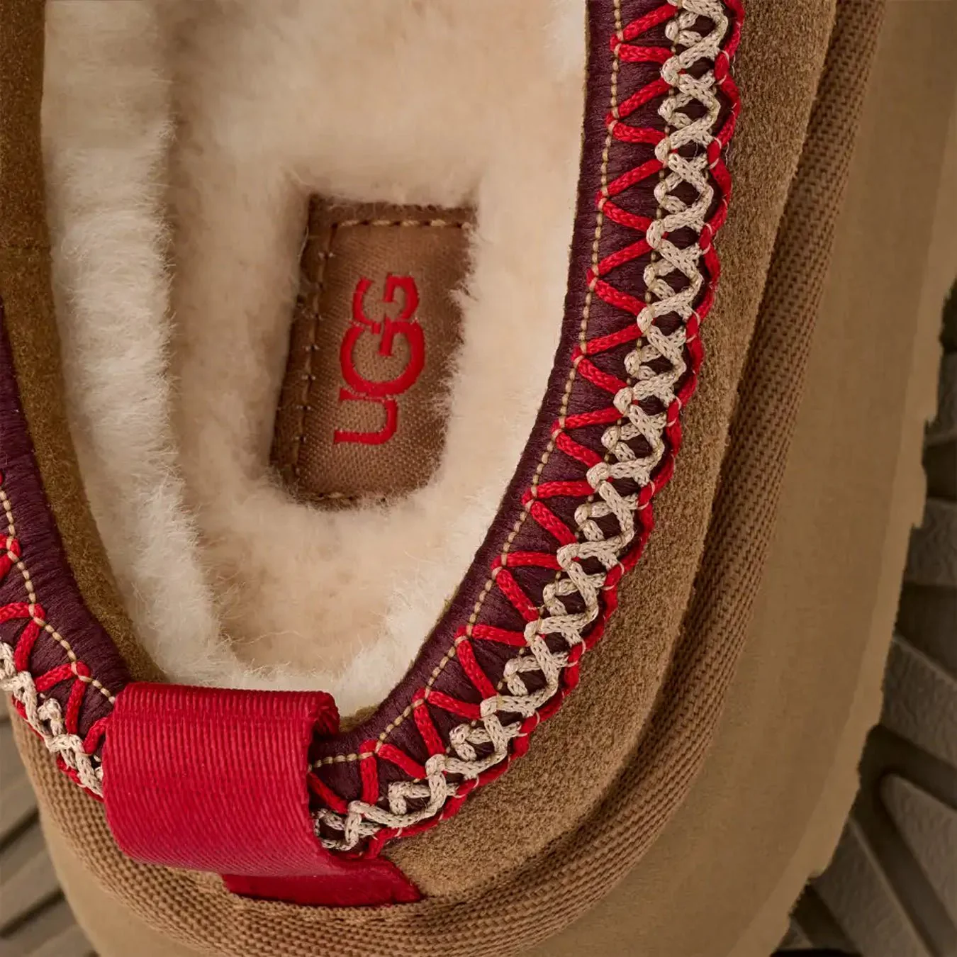 UGG Womens Tazz II Chestnut - Image 6