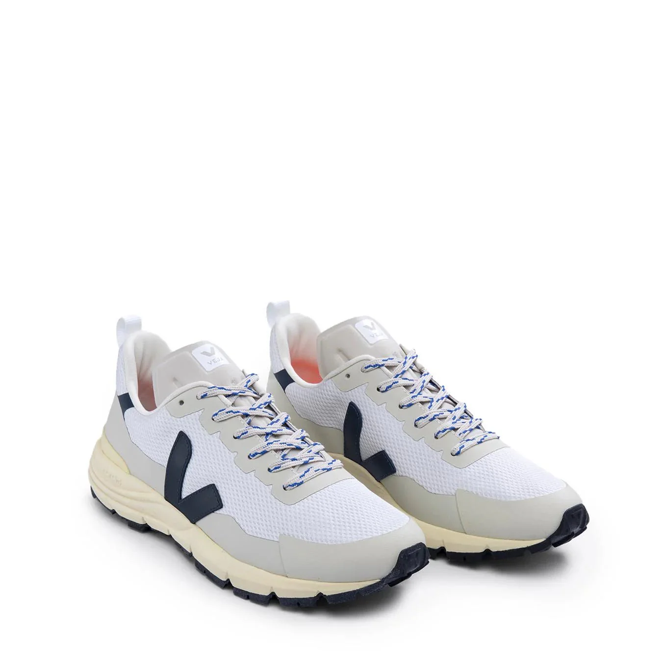 Veja Womens Dekkan Alveomesh Gravel Nautico - Image 2